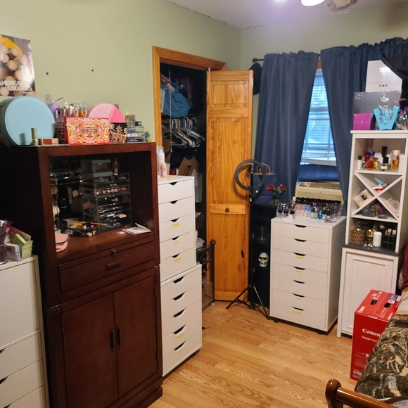 Meet your Posher, Melissa Addicted to Marc Jacobs! - Picture 15 of 15